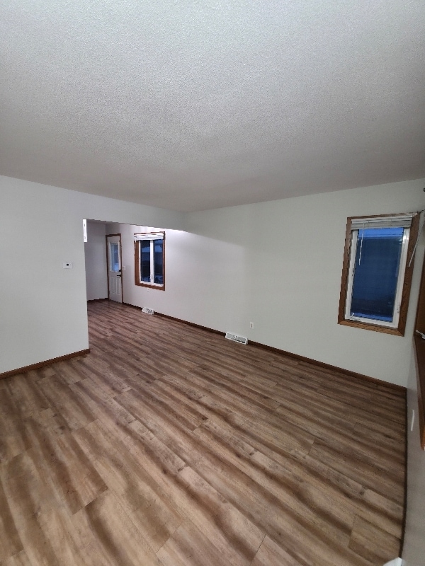 Photo - 4440 Vera Cruz Ave N