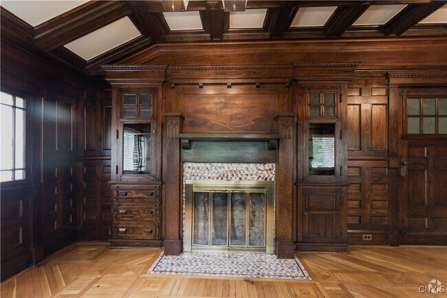 Building Photo - 29 Canton St Rental