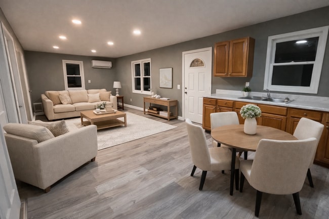 Building Photo - 109 S Illinois Ave Unit 109 1/2 S Illinois