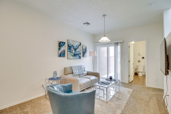 Photo - 251 San Clemente Ave NW Unidad SI ID1604742P