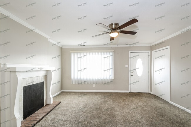 Photo - 7821 Leona St