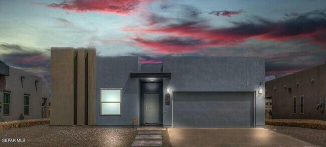 Photo - 992 Stamfordham Dr