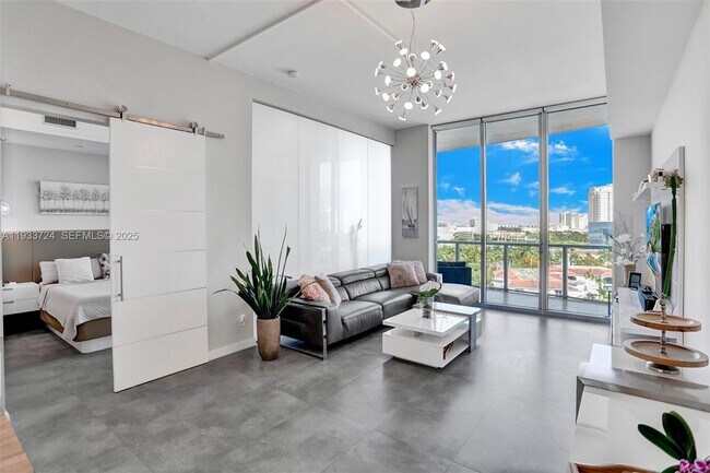 Photo - 3029 NE 188th St Unidad 814