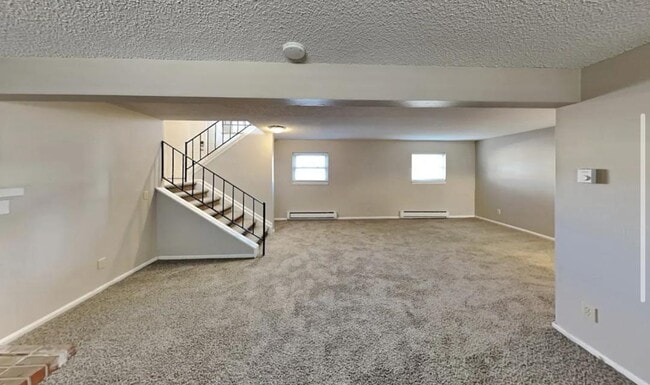 Photo - 853 Hedgepath Terrace