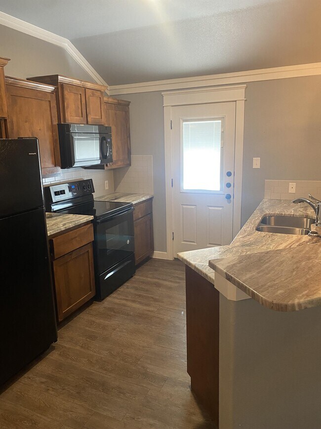 Photo - 4607 Passion Flower Loop