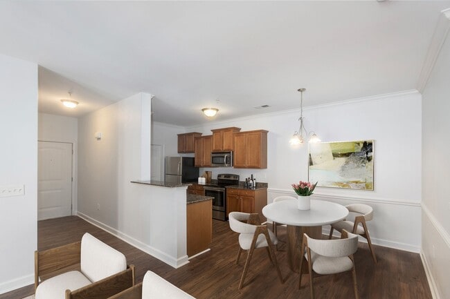 Photo - Crystal Lake Luxury Apartments