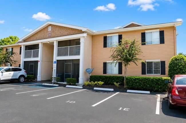 Building Photo - 165 N Pearl Lake Causeway Unit 104