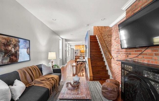 Photo - 1303 Patapsco St