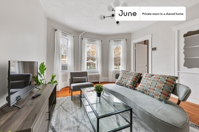 Photo - Room in Shared 3 bed/1 bath home Unit B