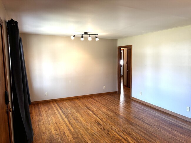 Photo - 4106 Woodlawn Pike
