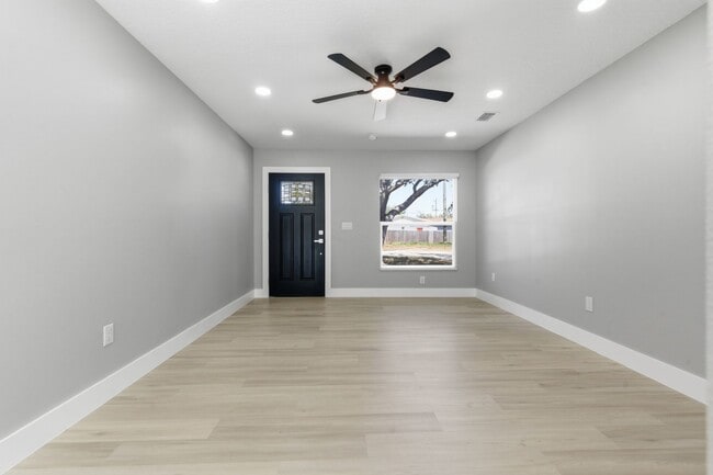 Photo - Top Shelf Aquisitions Unit 5720 79th Ave. N