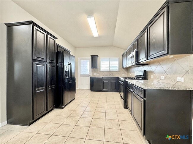 Photo - 1024 Britt Ln