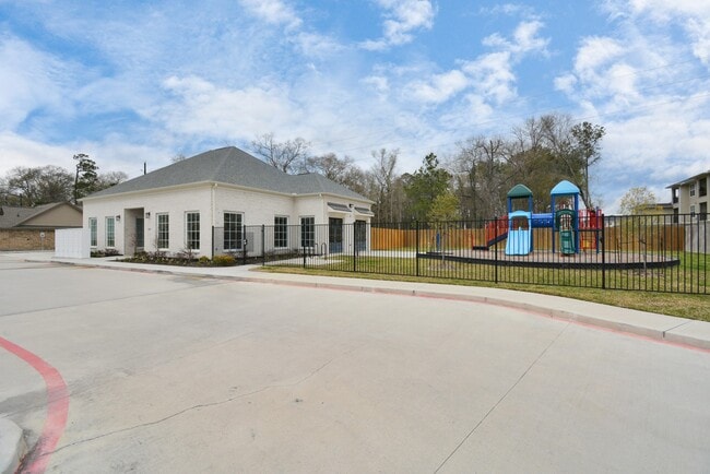 Photo - 15826 Menlow Bend Dr