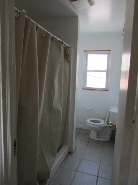 Photo - 124 N Earl St