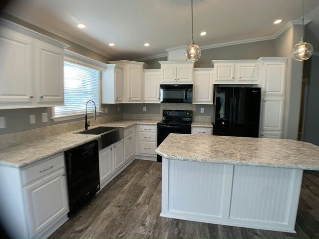 3014 Acorn Trail
