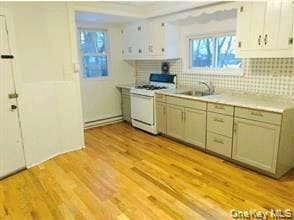 Photo - 37 Roosevelt Ave Unit 1