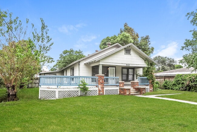 Photo - 522 12th Ave N