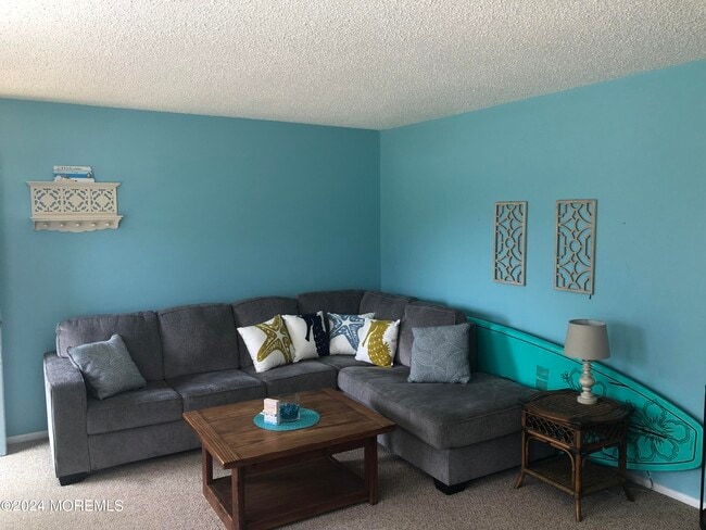 Photo - 310 Maryland Ave Unidad 11A