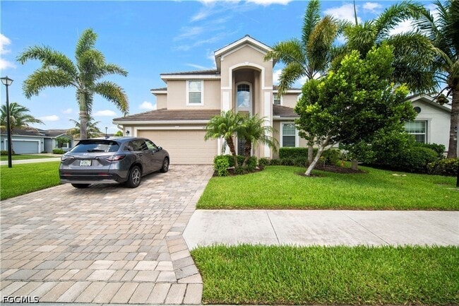 Building Photo - 4234 Bluegrass Dr