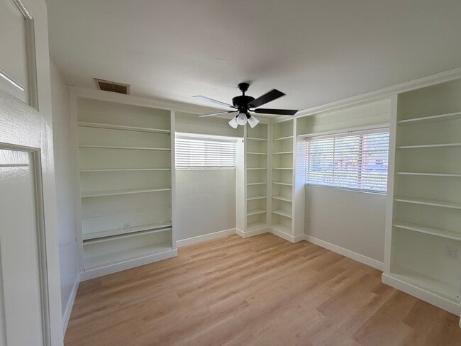 Photo - 735 W Coolidge St
