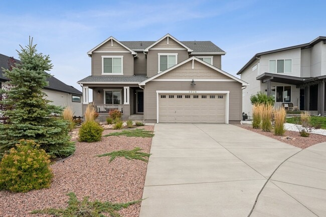 Building Photo - Absolutely Gorgeous Cordera Home