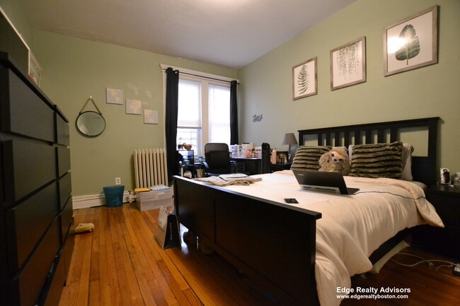 Photo - 1721 Commonwealth Ave Unit 1