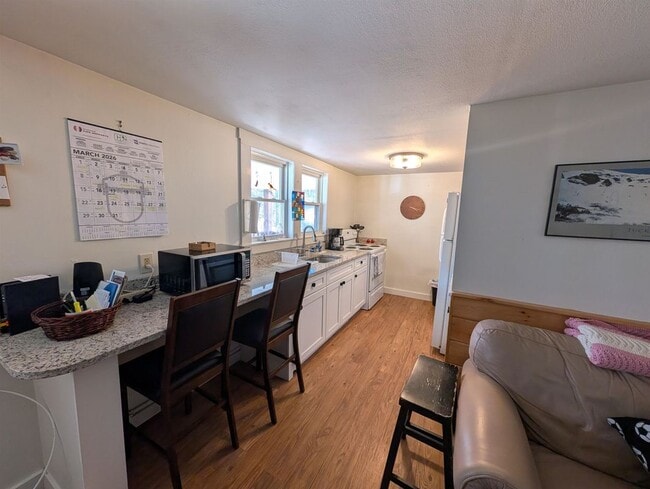 Photo - 73 Highland St