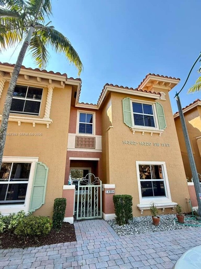 Photo - 14304 SW 11th St