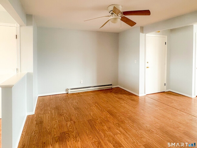 Photo - 53 Hiltbrand Rd Unit APT 3-10