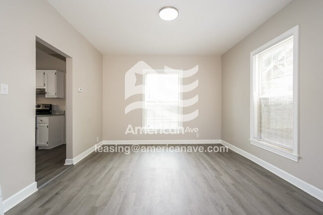 Photo - 1136 E Bowman St