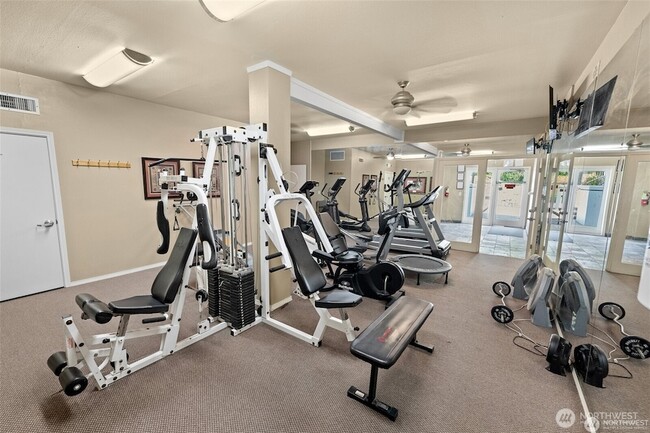 Photo - 33020 10th Ave SW