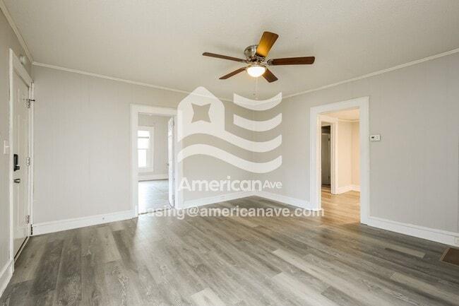 Photo - 204 Woodside Ave