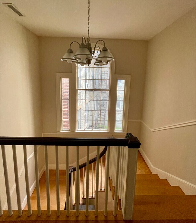 Photo - 1860 Commonwealth Ave Unit 1860 Comm Ave House