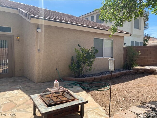 Building Photo - 9848 Double Rock Dr Rental