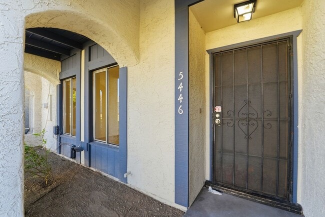 Photo - Beautiful 3-Bedroom Townhome in Northern Manor West