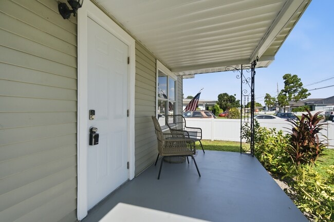 Photo - 2704 W Leroy St