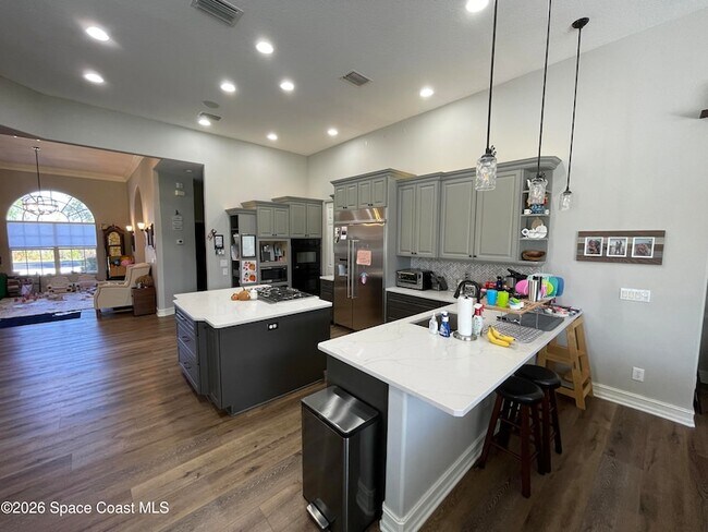 Photo - 1479 Southpointe Ct
