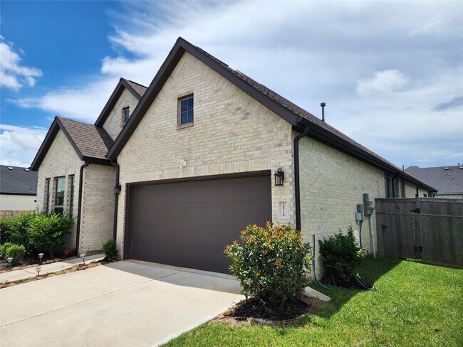 Photo - 10718 Blossom River Dr