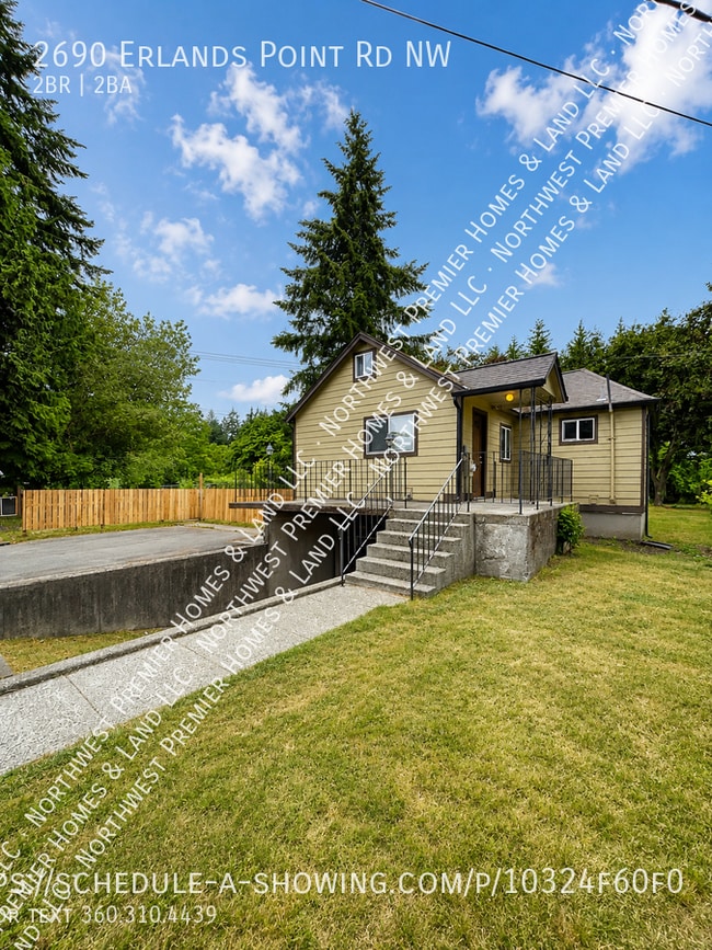 Building Photo - 2690 Erlands Point Rd NW