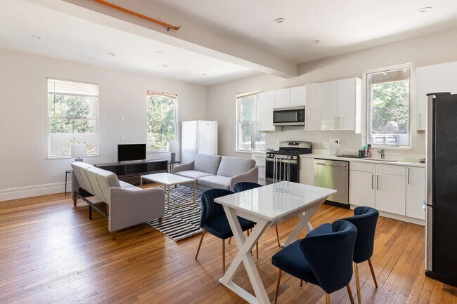 Photo - 89 Cedar St Unit 2