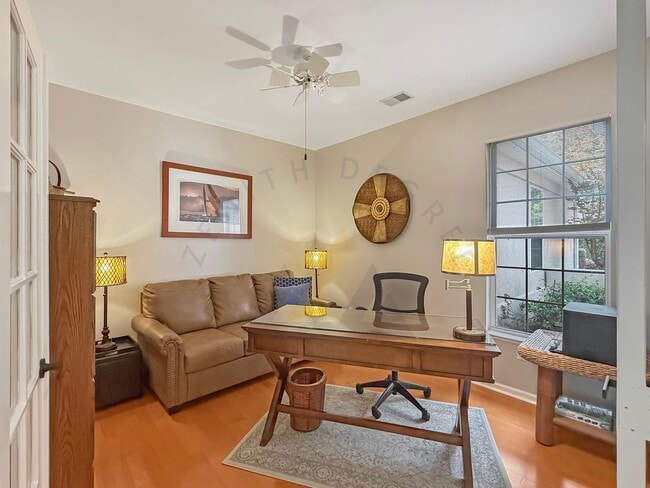 Photo - 20 Fickling Ct