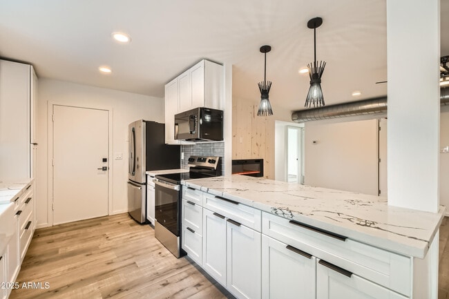 Photo - 17030 E Calaveras Ave