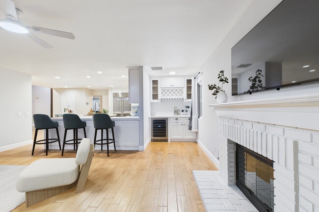 Sala de estar de la casa principal - 29650 Kimberly Dr Unidad Morrison Estates