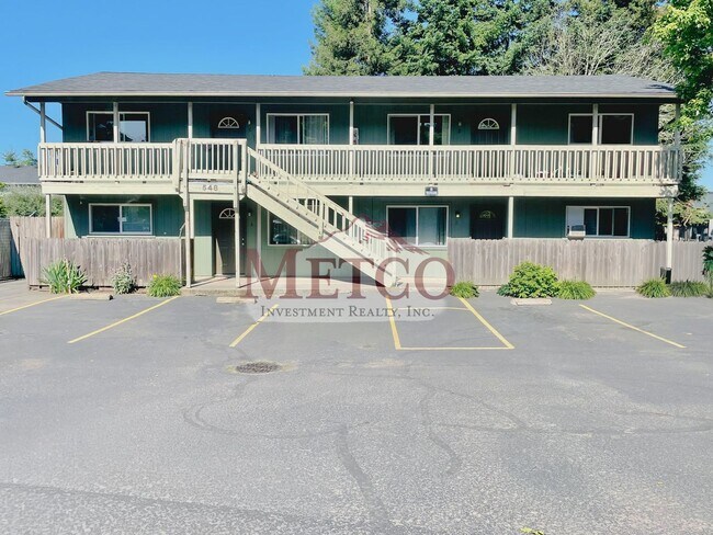 Building Photo - 548 S 42nd St Unit C