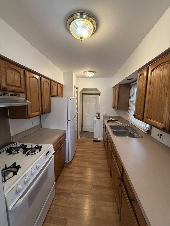 Photo - 241 Dakota St