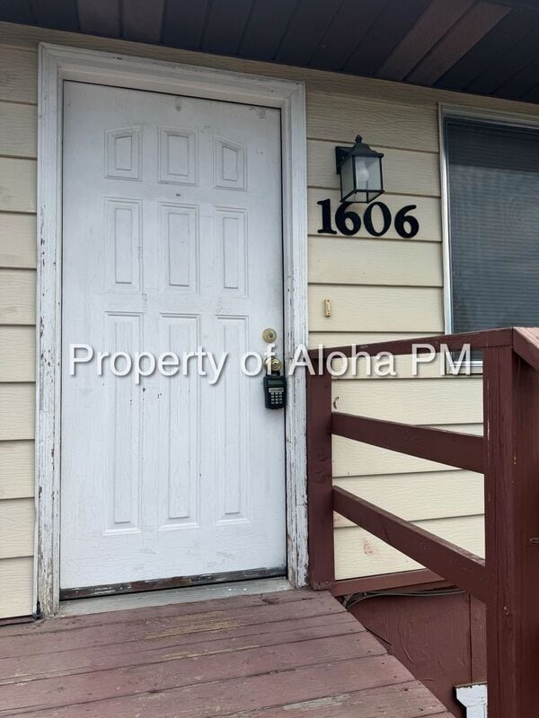 Photo - 1606 5th St N