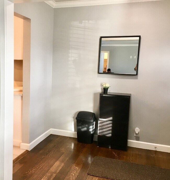 Photo - 33 Garden Ln