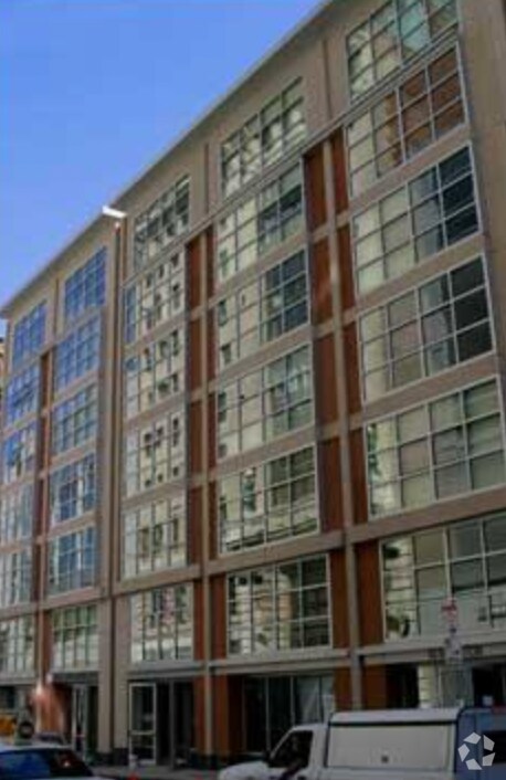 Building Photo - 41 Boylston St Unit 303 Rental