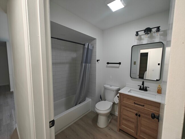 Photo - 11 Marion Ave Unidad 1