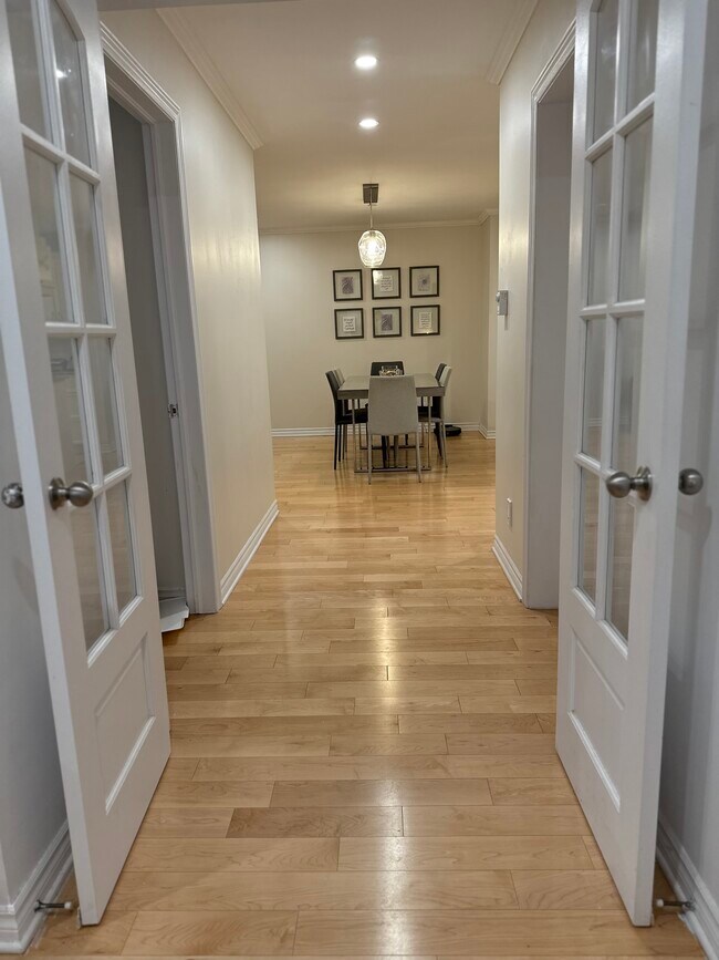 Photo - 5282 Rue Du Sureau Unit 405